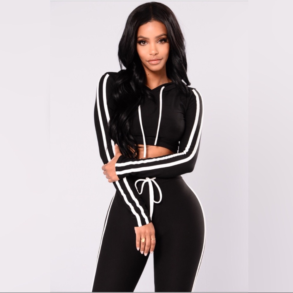 Fashion Nova Tennis Courts II Set - Black/White